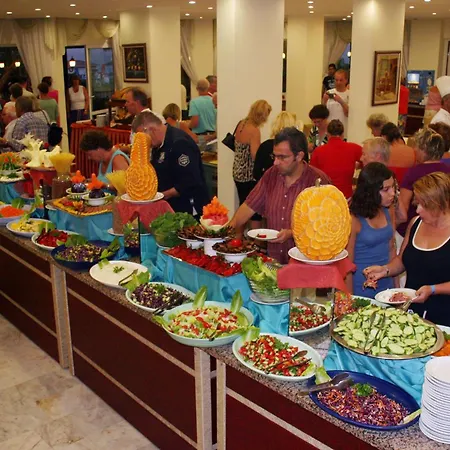 Otel Kleopatra 4*